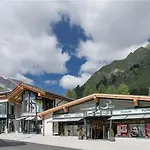 Relais & Chateaux Chasa Montana 5* 萨姆瑙恩