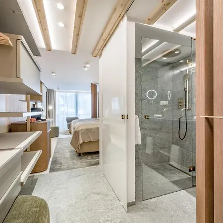 Relais & Chateaux Chasa Montana 호텔 삼나운