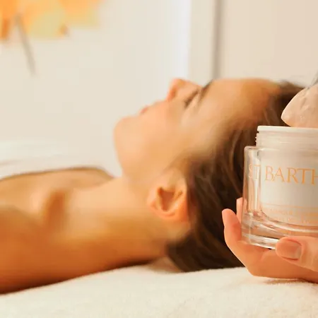 Relais & Chateaux Chasa Montana 호텔 삼나운