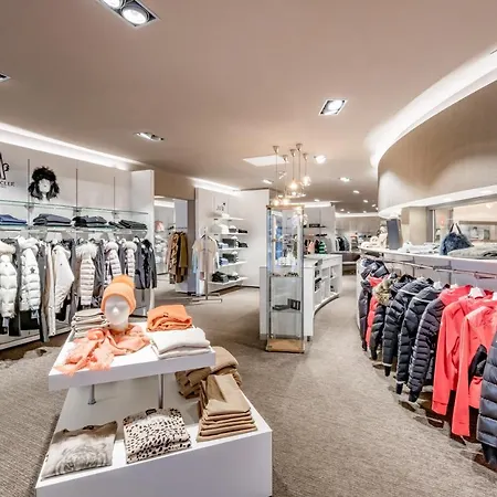 Relais & Chateaux Chasa Montana