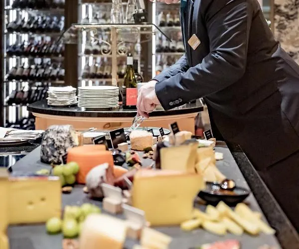 Relais & Chateaux Chasa Montana Hotell Samnaun