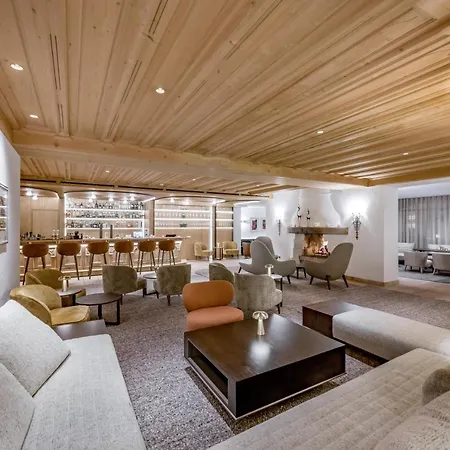 Relais & Chateaux Chasa Montana Otel 5*