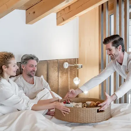 Relais&châteaux Chasa Montana 5*