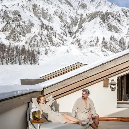 Relais & Chateaux Chasa Montana 5*