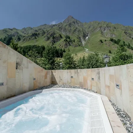 Relais & Chateaux Chasa Montana Hotel Samnaun