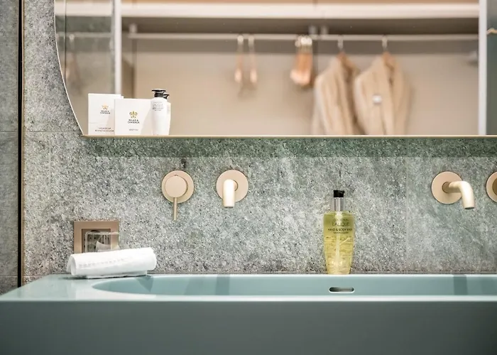 Relais & Chateaux Chasa Montana Otel