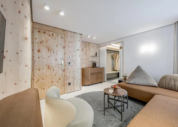 Relais & Chateaux Chasa Montana 5*